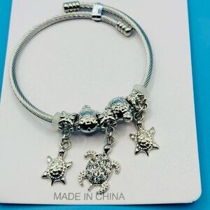 Silver Tone Turtle Charm Bracelet